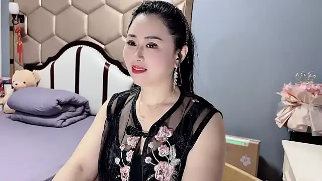 yaoyao22678 online show from 05-16-26, 01:26