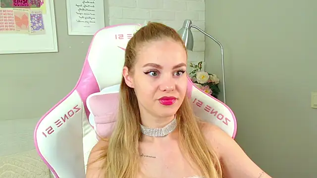 Rose Masson online show from 11-29-25, 05:29