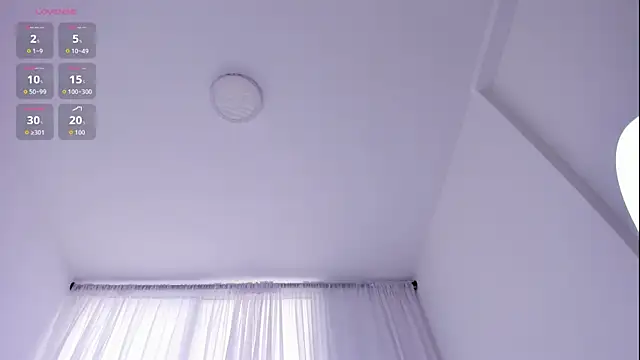 Leyacopper  online show from 11-13-25, 08:35