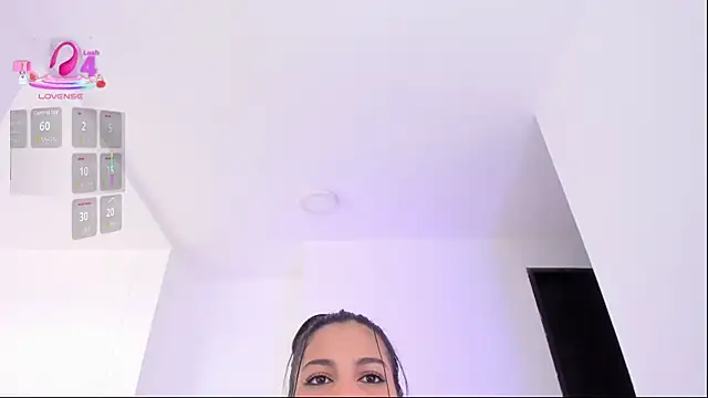 Snapshot of Leyacopper_ chatting on 10-29-25, 07:35 Leyacopper  online show from 10-29-25, 07:35