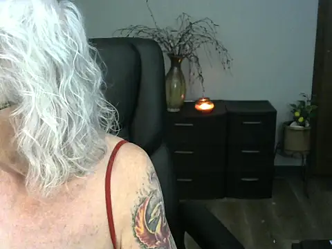 JoleneDelacroix online show from 03-12-26, 01:11