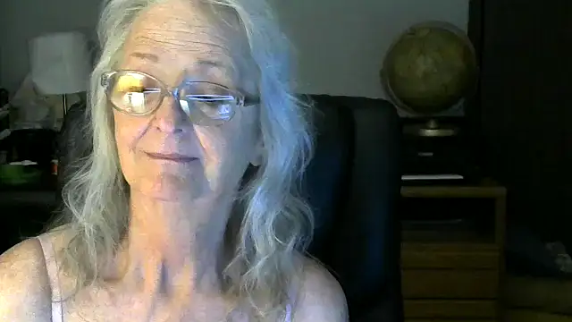 JoleneDelacroix online show from 11-21-25, 04:22