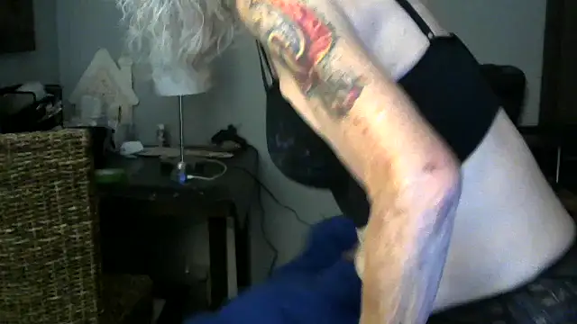 JoleneDelacroix online show from 11-12-25, 02:04