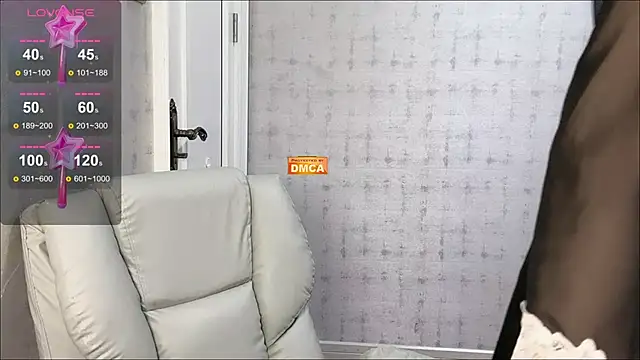 xiao-ai-6 online show from 10-29-25, 01:15