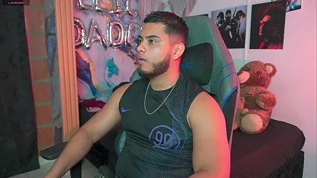 Tiler wolker online show from 03-12-26, 02:50