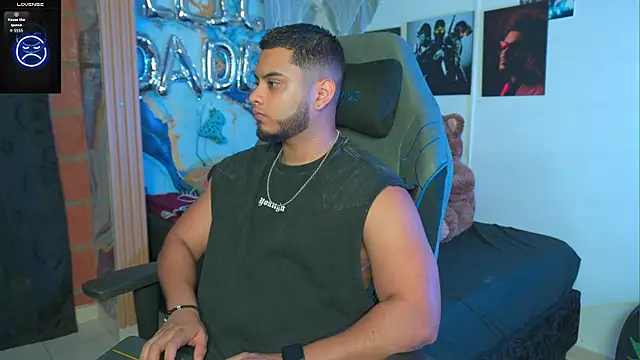 Tiler wolker online show from 02-24-26, 12:11