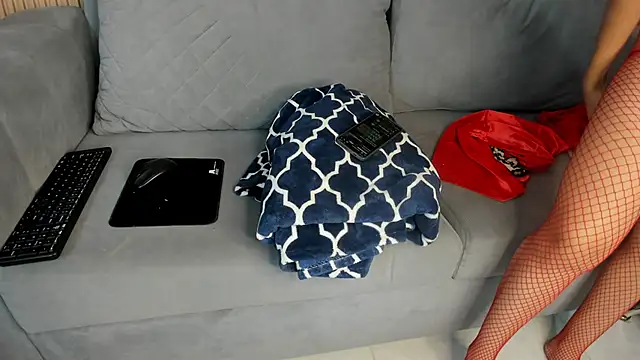 NhoanBrunette online show from 11-19-25, 12:38