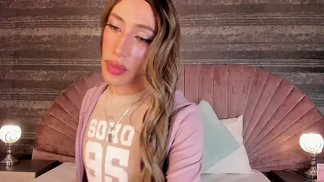Snapshot of Nayla_Monroee chatting on 07-16-26, 09:34 Nayla Monroee online show from 07-16-26, 09:34