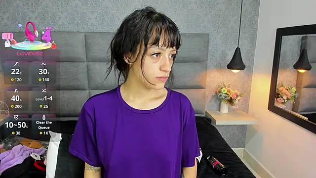 Luna Bella3 online show from 11-28-25, 10:59