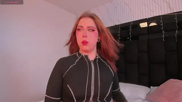 Snapshot of JanneBlossom_ chatting on 02-18-26, 10:39 JanneBlossom online show from 02-18-26, 10:39