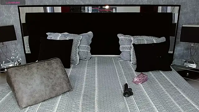 chairahot2 online show from 11-03-25, 12:09