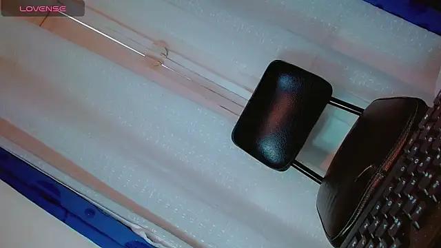 chairahot2 online show from 11-23-25, 03:44