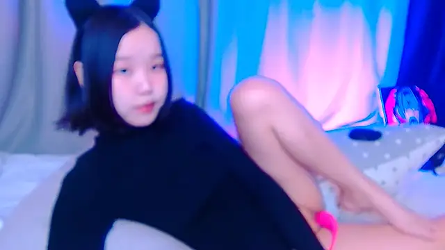 dreamSuaa online show from 11-08-25, 02:26