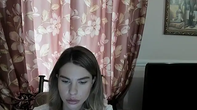 Snapshot of LinaBey chatting on 03-03-26, 10:11 LinaBey online show from 03-03-26, 10:11