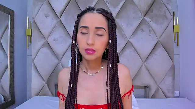 violett rabbit  online show from 03-17-26, 08:01