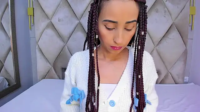 violett rabbit  online show from 03-20-26, 08:21