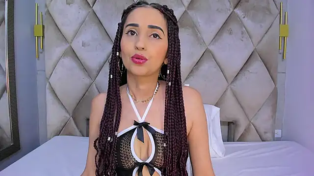 violett rabbit  online show from 03-24-26, 08:20