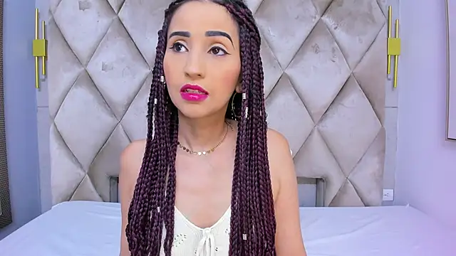 violett rabbit  online show from 04-08-26, 08:21