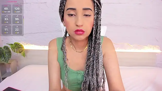 violett rabbit  online show from 11-08-25, 12:31