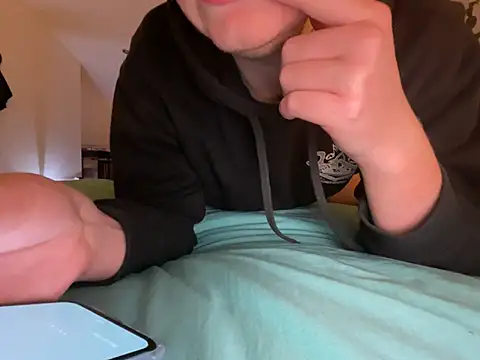 Lenouveau- online show from 01-31-26, 07:23