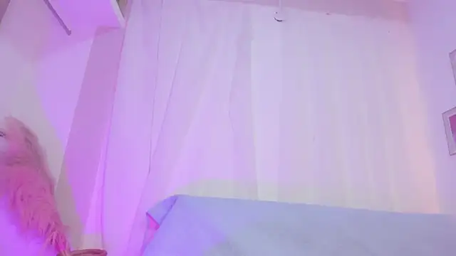 Sweetiee Aurora online show from 10-27-25, 08:21