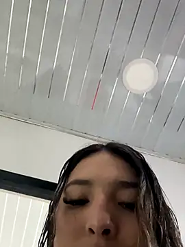 Hot2gether69 online show from 10-29-25, 07:24