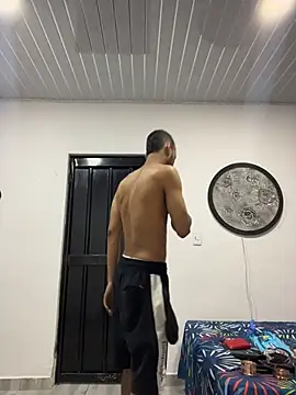 Hot2gether69 online show from 11-09-25, 06:45