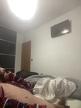 Snapshot of Dondeloquieras4 chatting on 02-10-26, 10:47 Dondeloquieras4 online show from 02-10-26, 10:47