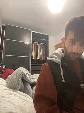 Snapshot of Dondeloquieras4 chatting on 02-28-26, 03:17 Dondeloquieras4 online show from 02-28-26, 03:17