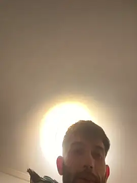 Snapshot of Dondeloquieras4 chatting on 02-02-26, 10:09 Dondeloquieras4 online show from 02-02-26, 10:09