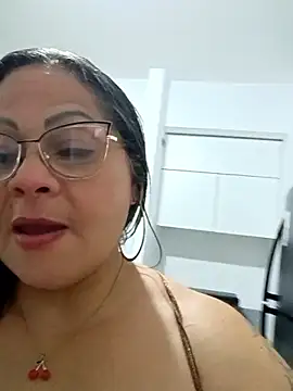 Angie milf50 online show from 02-14-26, 07:30