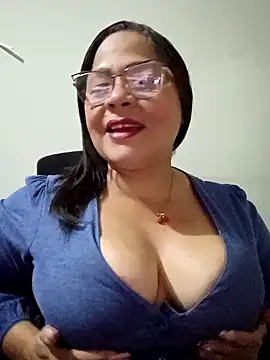 Angie milf50 online show from 02-05-26, 03:13