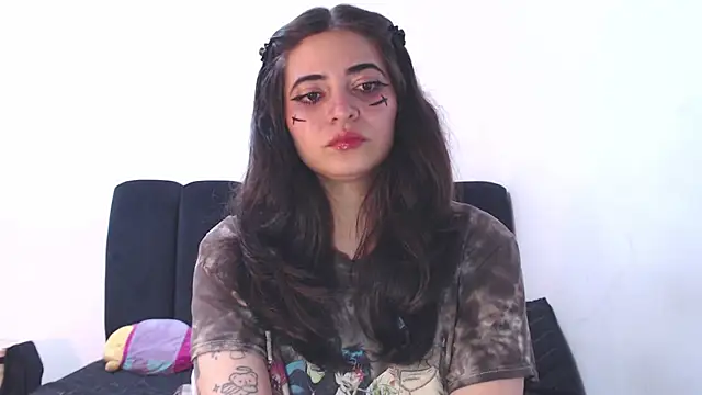 Annagoth  online show from 06-27-26, 03:56