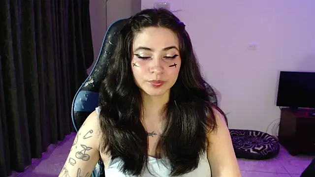 Annagoth  online show from 06-23-26, 01:58