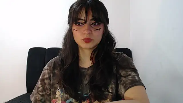 Annagoth  online show from 06-17-26, 01:38