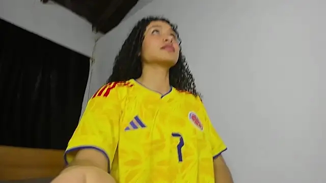 Keniia rizz online show from 11-15-25, 10:36