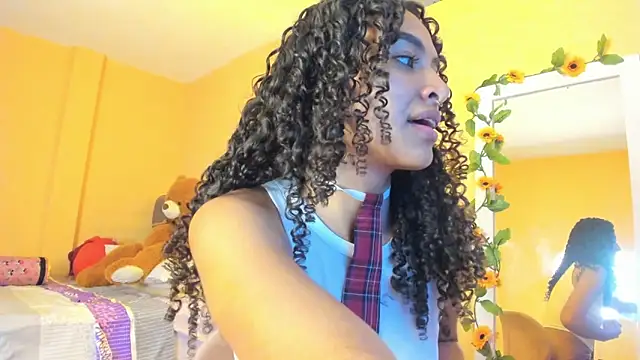 Snapshot of Keniia_rizz chatting on 06-12-26, 07:22 Keniia rizz online show from 06-12-26, 07:22