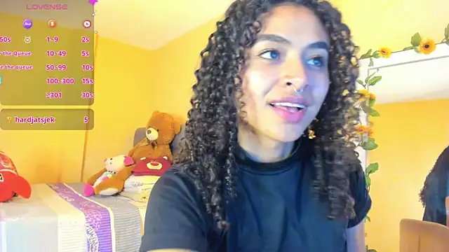 Snapshot of Keniia_rizz chatting on 06-08-26, 07:14 Keniia rizz online show from 06-08-26, 07:14