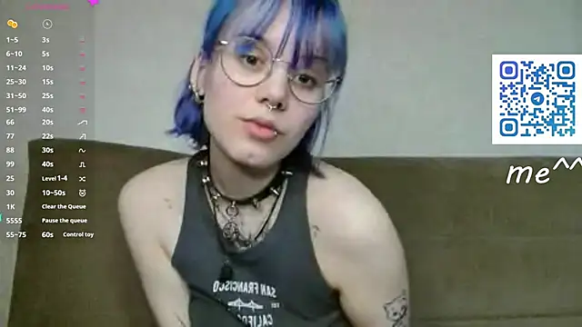 KellePourier online show from 04-11-26, 07:45