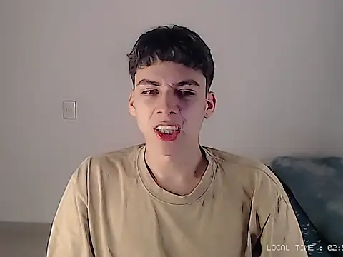 Sett 01 online show from 10-26-25, 07:58