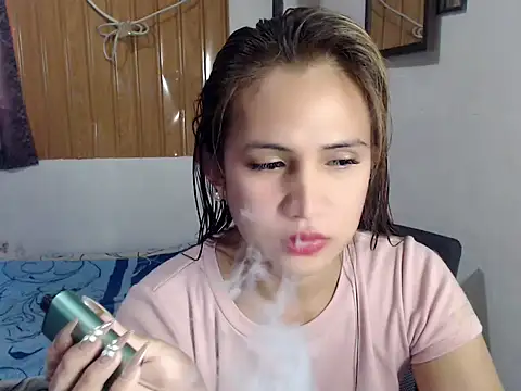 Snapshot of prettysam9 chatting on 04-22-26, 05:14 prettysam9 online show from 04-22-26, 05:14