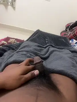 Nazeer8897 online show from 11-06-25, 04:05