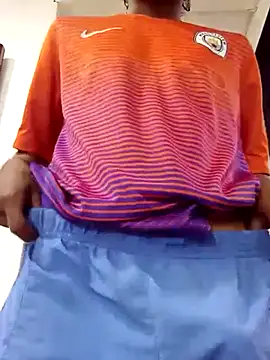 SkinniYamo online show from 04-13-26, 01:26