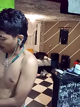 SkinniYamo online show from 03-28-26, 03:51