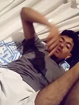 SkinniYamo online show from 03-13-26, 04:50