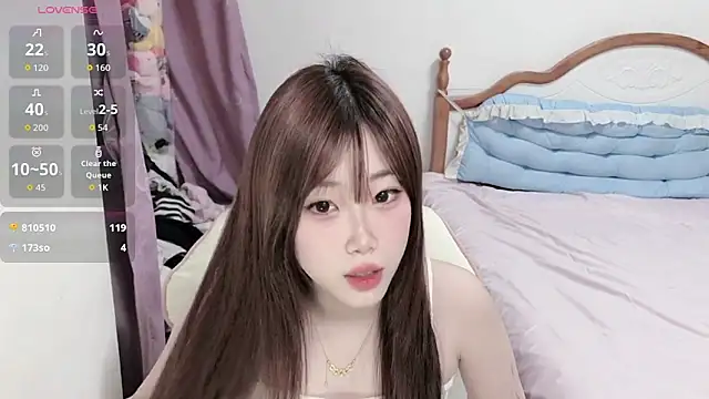 Snapshot of Vivian-88 chatting on 11-07-25, 01:59 Vivian-88 online show from 11-07-25, 01:59