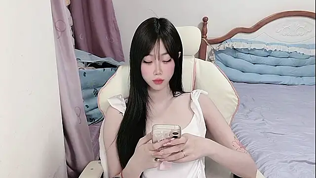 Vivian-88 online show from 05-13-26, 05:36