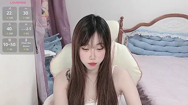 Vivian-88 online show from 04-07-26, 06:37
