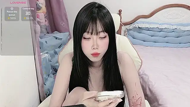 Vivian-88 online show from 04-24-26, 03:30