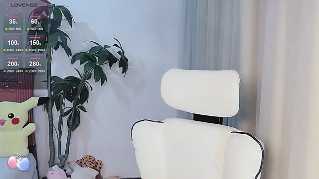 Tangt- online show from 11-29-25, 06:24